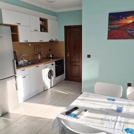 Apartment трявна бийч